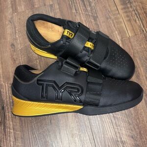 TYR L-1 Lifter Shoes Mens Size 11 Black Gold Weightlifting Gym Sneakers